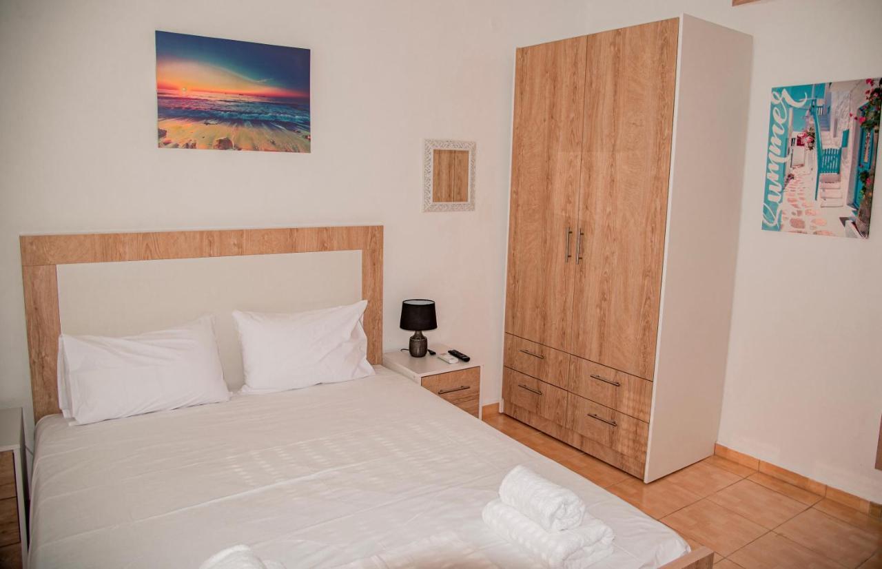 Athina Secret Apartments Adults Only Heraklion (Crete) Exterior foto