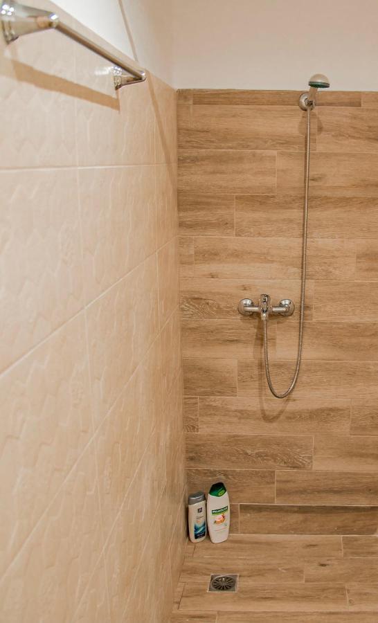 Athina Secret Apartments Adults Only Heraklion (Crete) Exterior foto