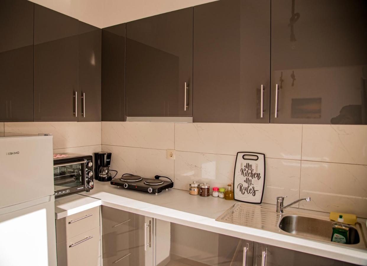 Athina Secret Apartments Adults Only Heraklion (Crete) Exterior foto